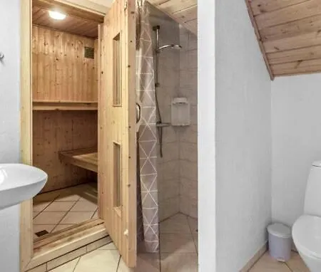 Lovely Waterfront Pool House 12 Persons Bøtø By